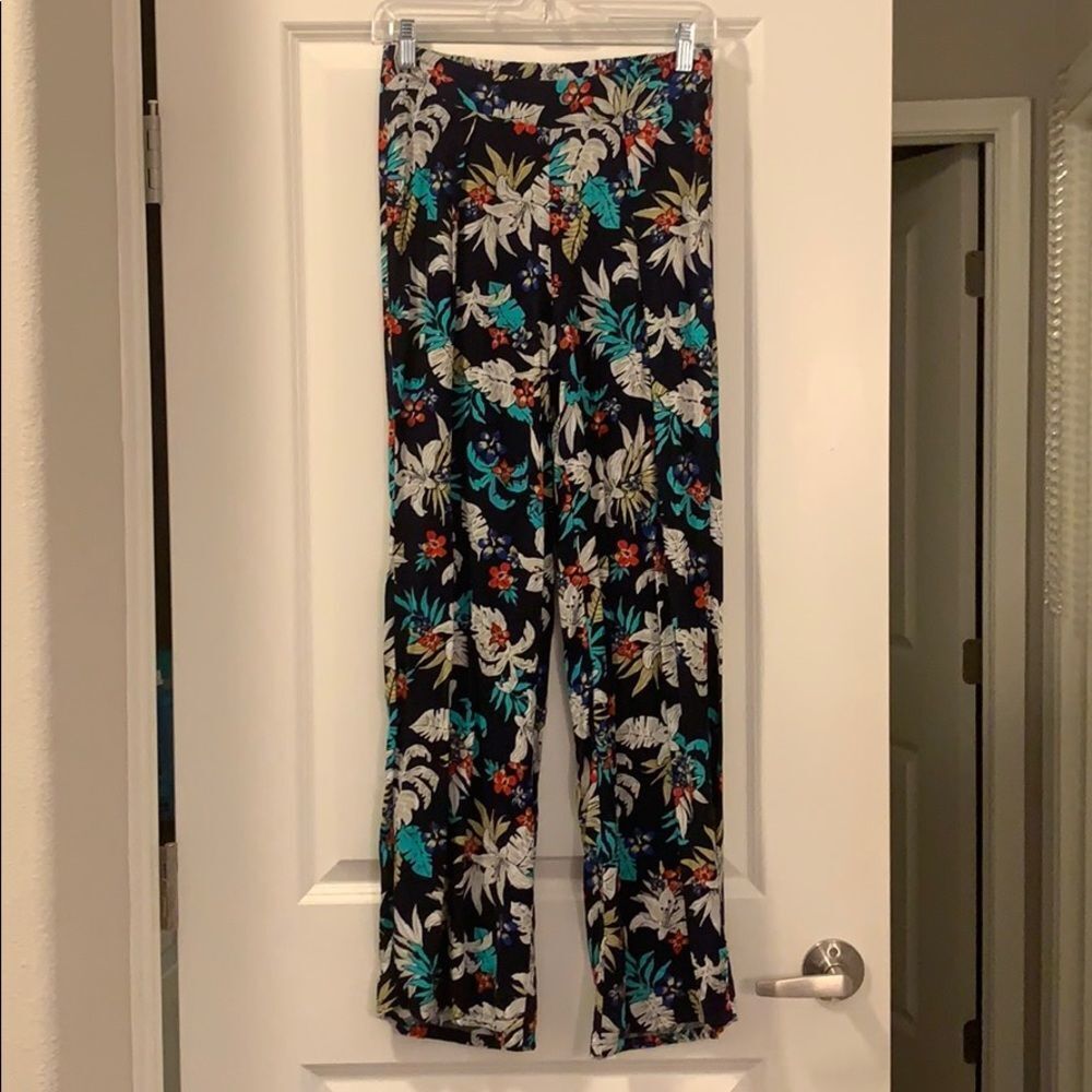 NEW Floral Gypsies & Moondust Pants